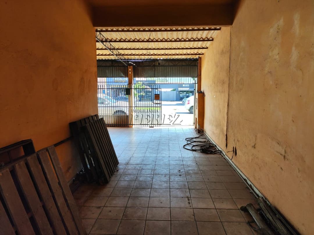Ponto comercial a venda na avenida Robert Koch, Vila Operária zona Leste de Londrina - Foto 4
