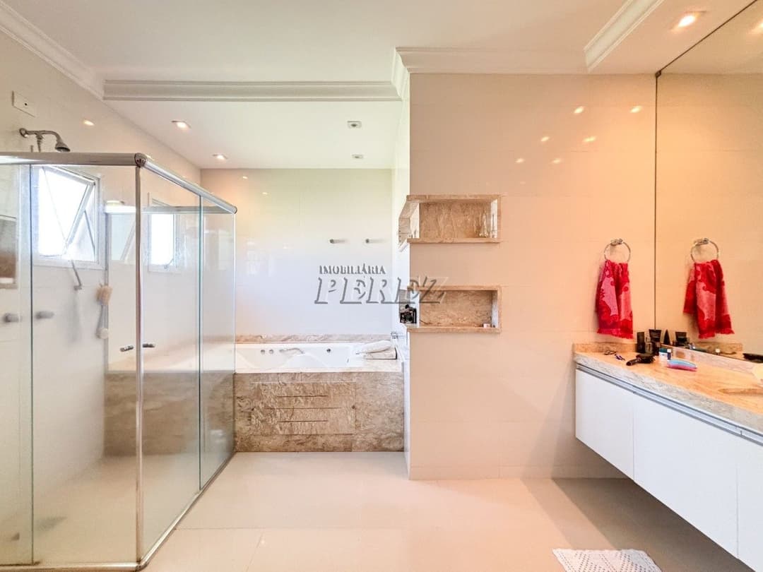 Casa  no Alphaville Jacarandás, de 4 quartos, 357 m² à venda no Gleba Fazenda Palhano - Londrina/PR - Foto 34
