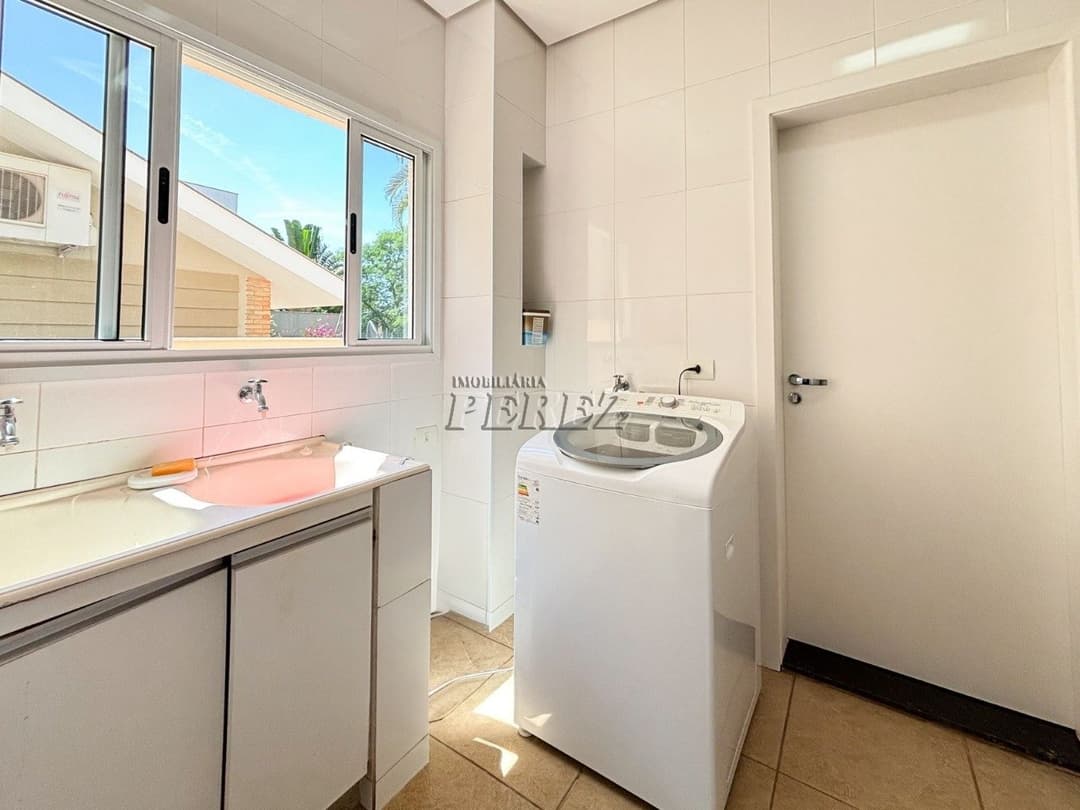 Casa  no Alphaville Jacarandás, de 4 quartos, 357 m² à venda no Gleba Fazenda Palhano - Londrina/PR - Foto 11