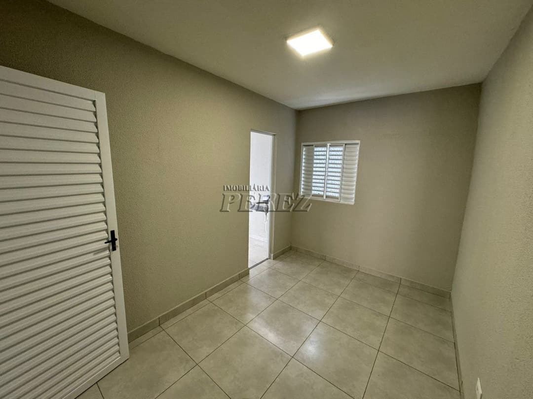 Galpão, 200 m² à venda no Vila Ziober - Londrina/PR - Foto 4