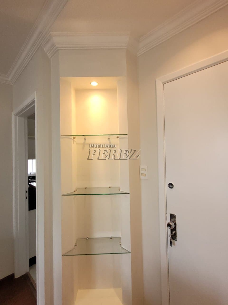 Apartamento no Edifício Itatiaia, de 3 quartos, 74.1 m² à venda no Centro - Londrina/PR - Foto 8