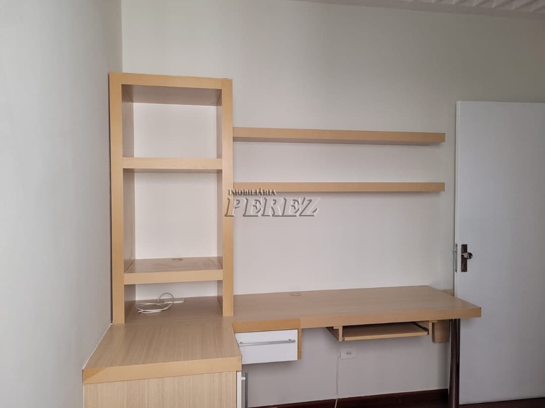 Apartamento no Edifício Itatiaia, de 3 quartos, 74.1 m² à venda no Centro - Londrina/PR - Foto 18