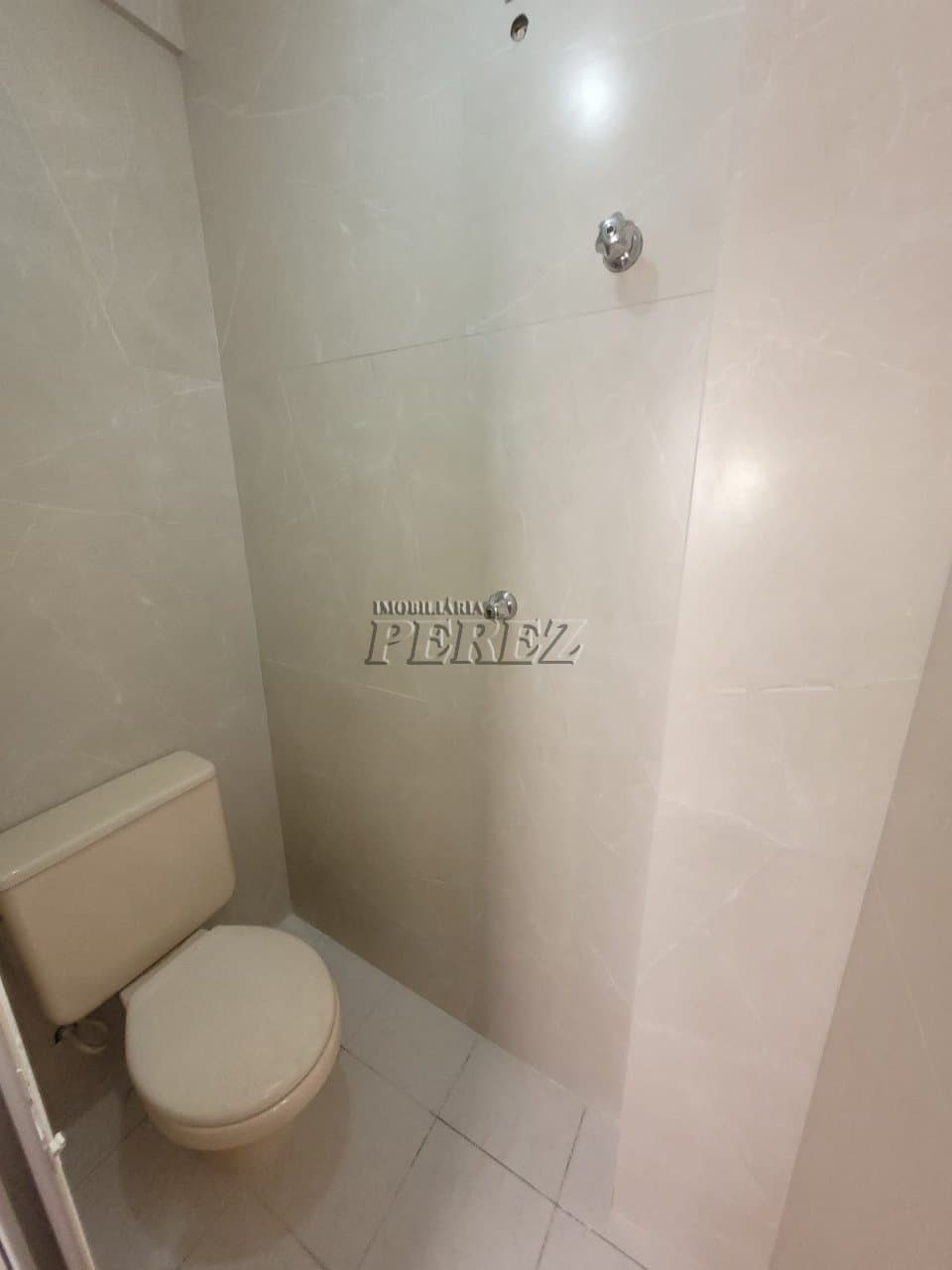 Apartamento no Edifício Itatiaia, de 3 quartos, 74.1 m² à venda no Centro - Londrina/PR - Foto 29