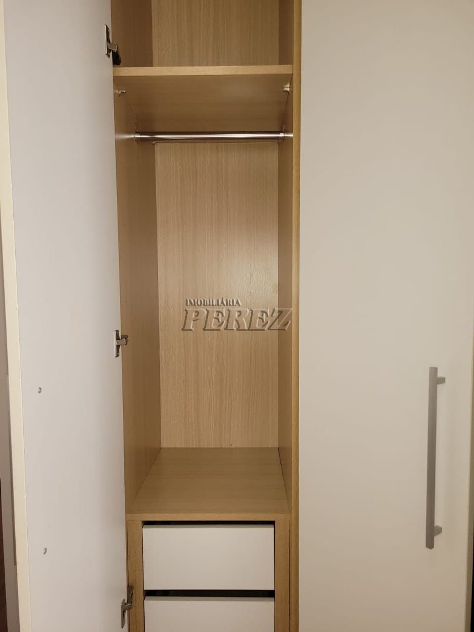Apartamento no Edifício Itatiaia, de 3 quartos, 74.1 m² à venda no Centro - Londrina/PR - Foto 24