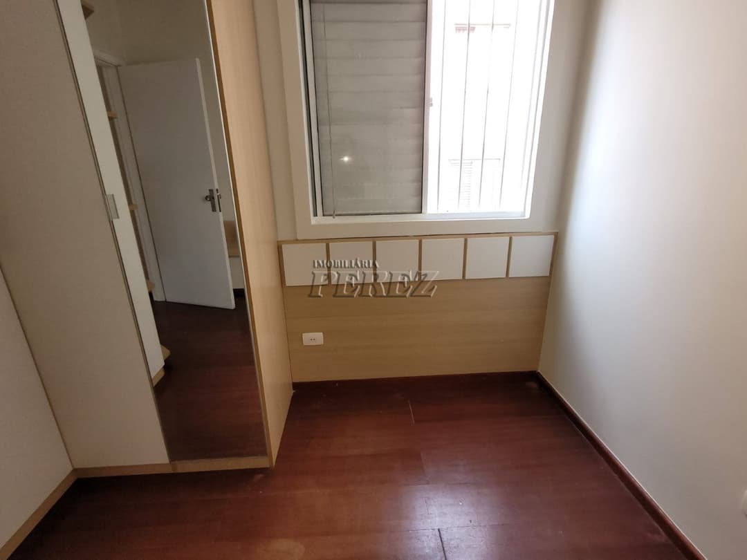 Apartamento no Edifício Itatiaia, de 3 quartos, 74.1 m² à venda no Centro - Londrina/PR - Foto 26
