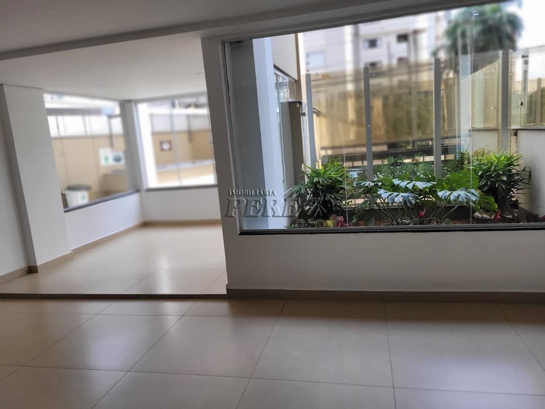 Apartamento no Edifício Itatiaia, de 3 quartos, 74.1 m² à venda no Centro - Londrina/PR - Foto 2