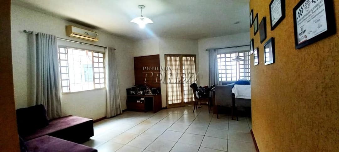 Casa, de 4 quartos, 180 m² à venda no Califórnia - Londrina/PR - Foto 11