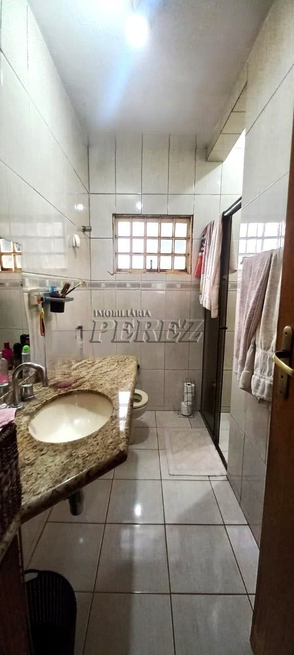 Casa, de 4 quartos, 180 m² à venda no Califórnia - Londrina/PR - Foto 8