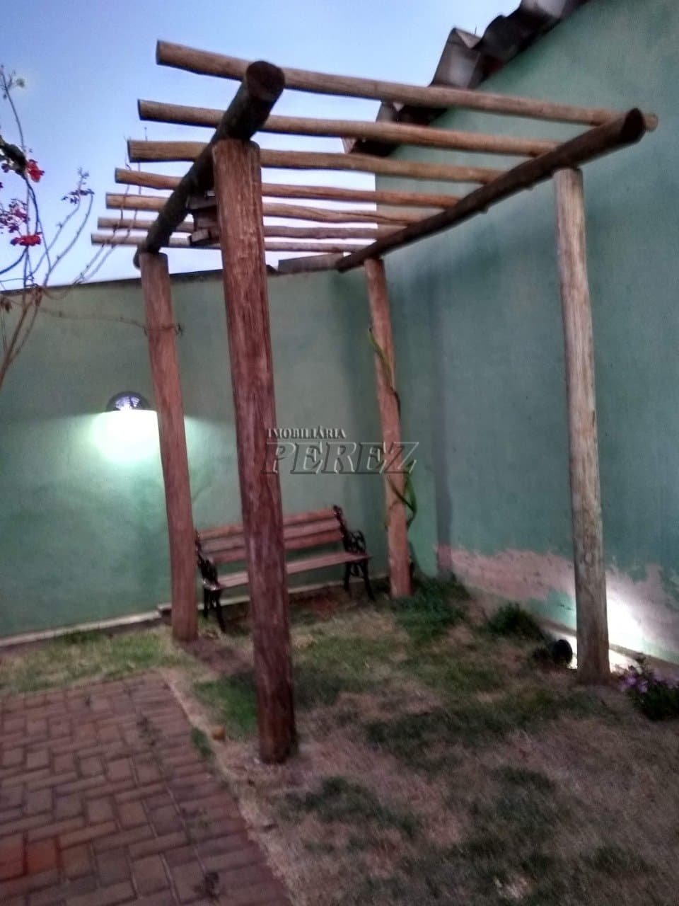 Casa a venda na rua Alberto Liutti, Jardim Cafezal, zona Sul de Londrina - Foto 28