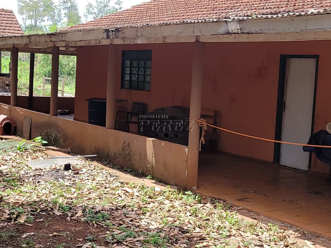 Imóveis Rurais no Chacára Laranjeiras, de 2 quartos à venda no Conjunto Habitacional Flores - Londrina/PR - Foto 8