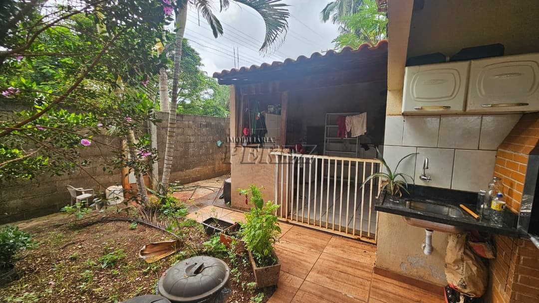 Imóveis Rurais, de 3 quartos, 120 m² à venda no Dom Pedro I - Londrina/PR - Foto 16