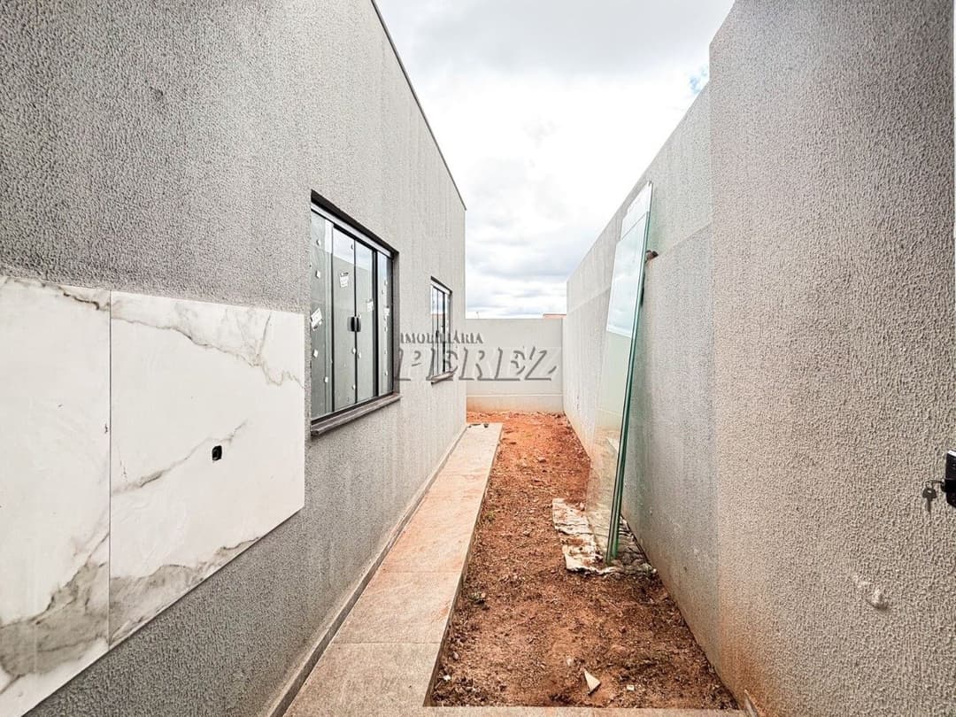 Casa, de 2 quartos à venda no Jardim Moema - Londrina/PR - Foto 9