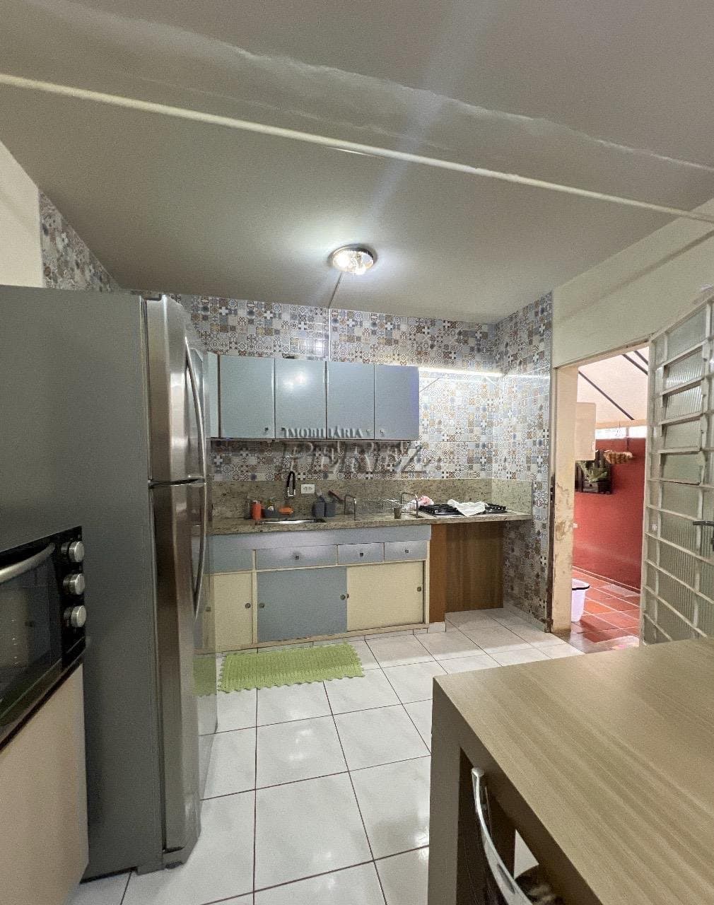 Casa à Venda na rua Augusto de Souza Brandão, Vila Fujita - Região Central de Londrina - Foto 6