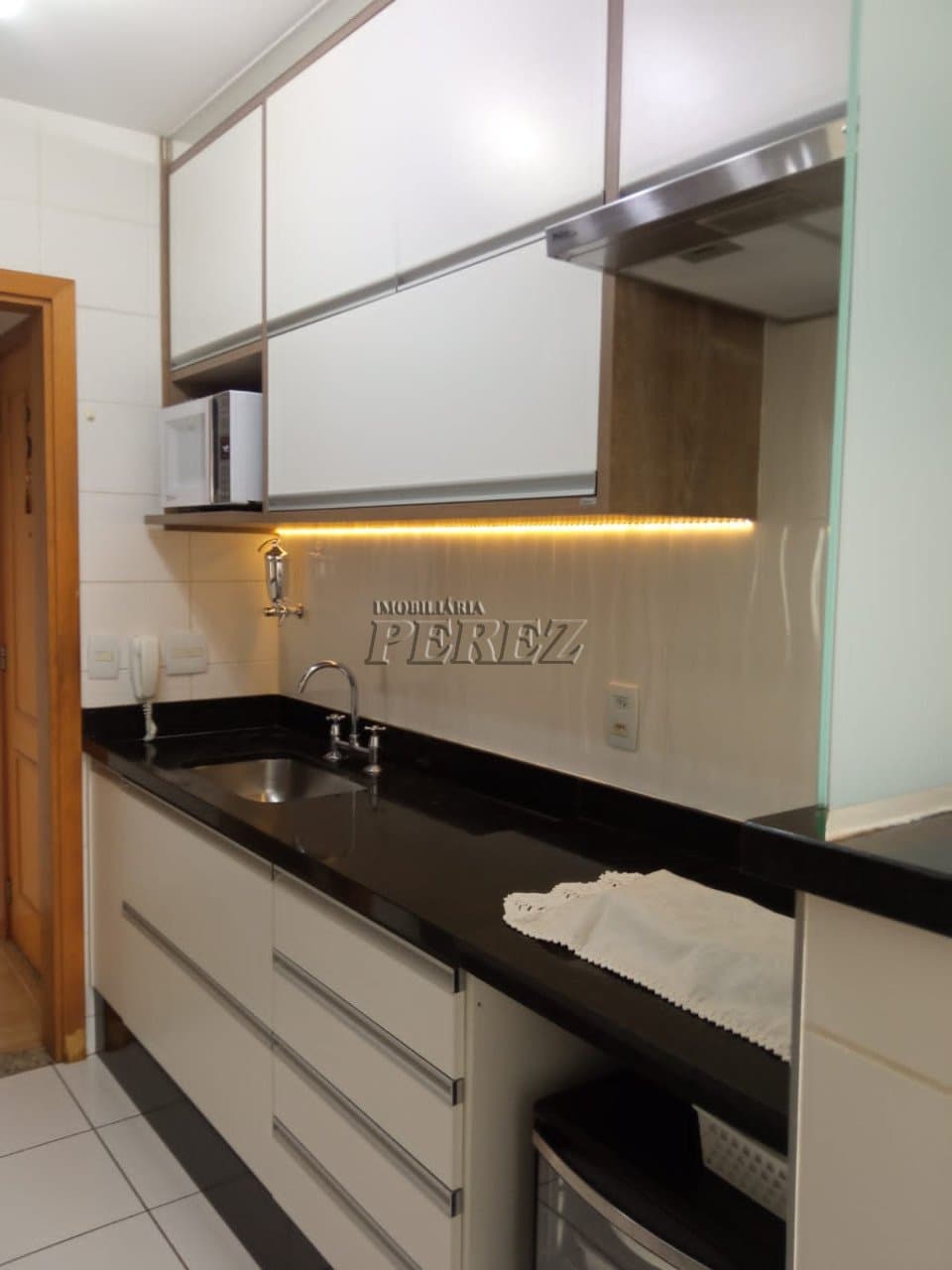 Apartamento no Edifício  Splendor, de 3 quartos, 81 m² à venda no Centro - Londrina/PR - Foto 3