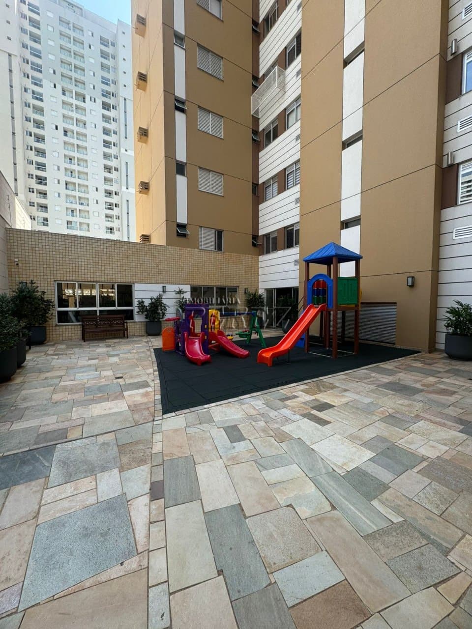 Apartamento no Anita Malfatti, de 3 quartos, 103.14 m² à venda no Gleba Fazenda Palhano - Londrina/PR - Foto 18