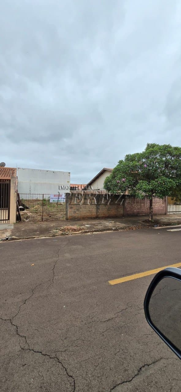 Terrenos à venda no Califórnia - Londrina/PR - Foto 0