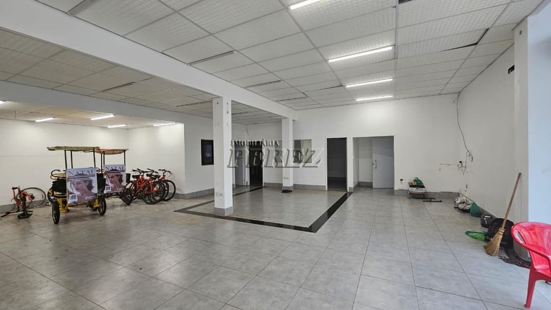 Imóvel comercial a venda na Avenida Madre Leônia Milito, Bela Suiça - Zona Sul de Londrina. - Foto 8