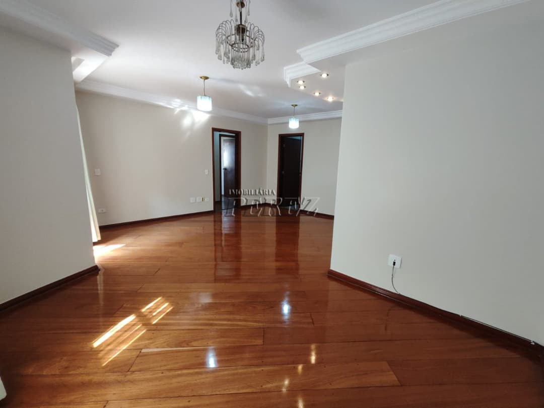 Apartamento no Edifício Albatroz, de 3 quartos, 130 m² à venda no Centro - Londrina/PR - Foto 0