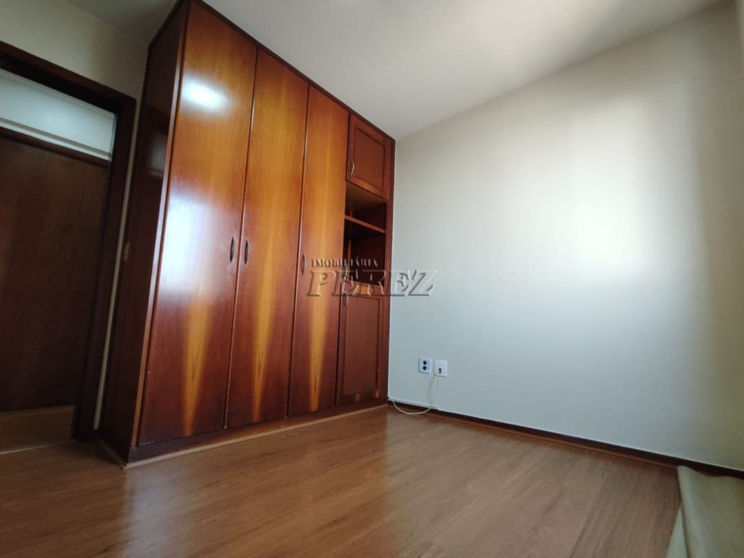 Apartamento no Edifício Albatroz, de 3 quartos, 130 m² à venda no Centro - Londrina/PR - Foto 14