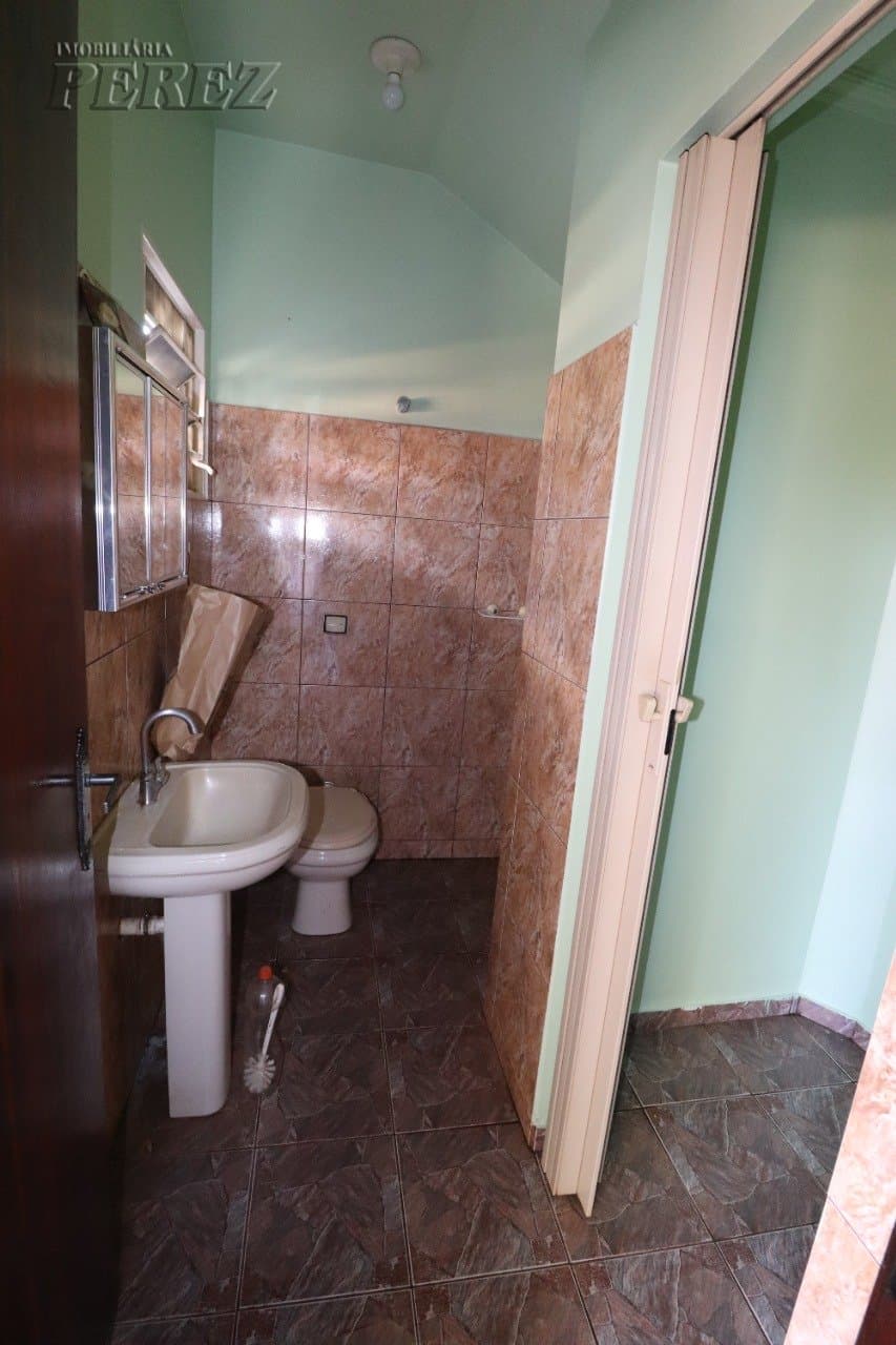A Imobiliária Perez oferece a você mais uma ótima oportunidade de sobrado para locação em Londrina. - Foto 26
