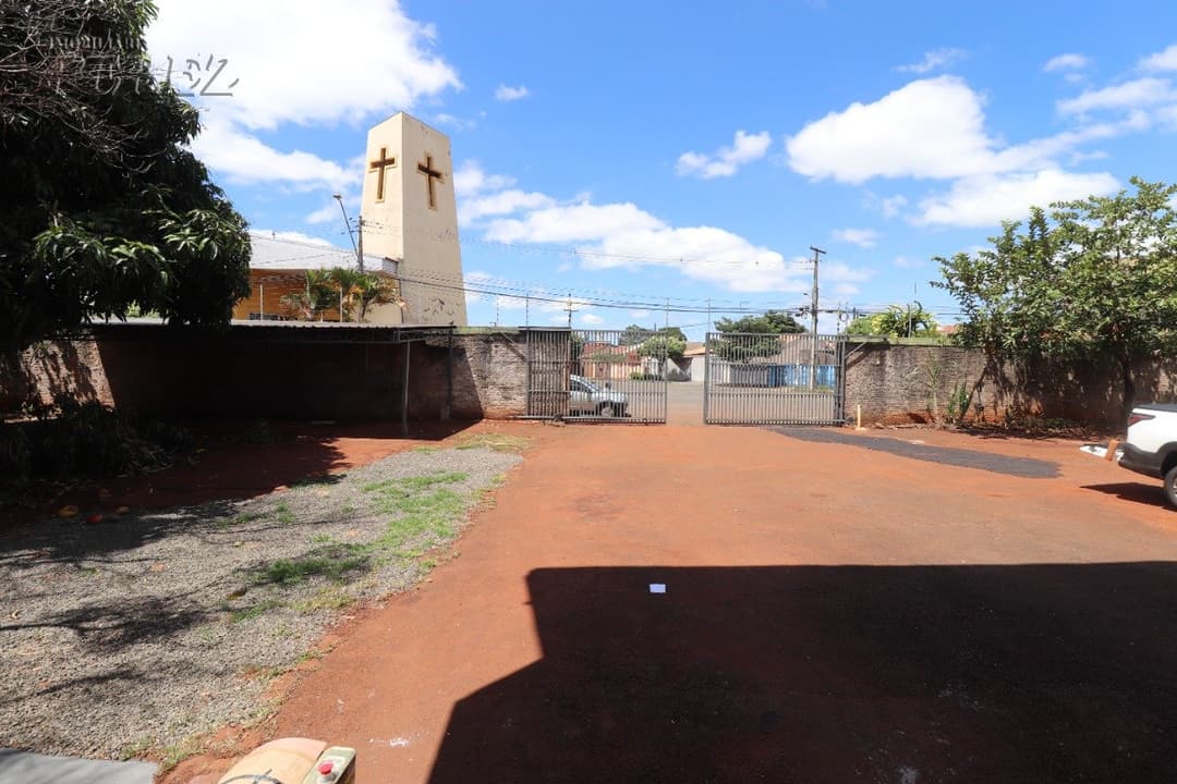 A Imobiliária Perez oferece a você mais uma ótima oportunidade de sobrado para locação em Londrina. - Foto 34