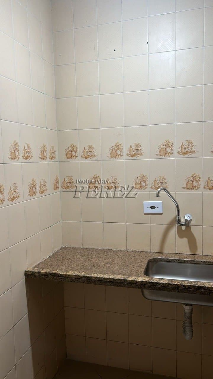 Salas no Euclides Machado, 54.01 m² para alugar no Centro - Londrina/PR - Foto 2
