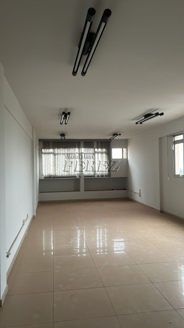 Salas no Euclides Machado, 54.01 m² para alugar no Centro - Londrina/PR - Foto 0