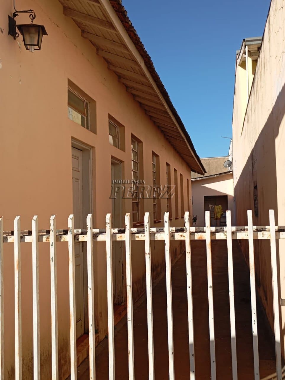 Casa, de 5 quartos, 200 m² para alugar no Aeroporto - Londrina/PR - Foto 9