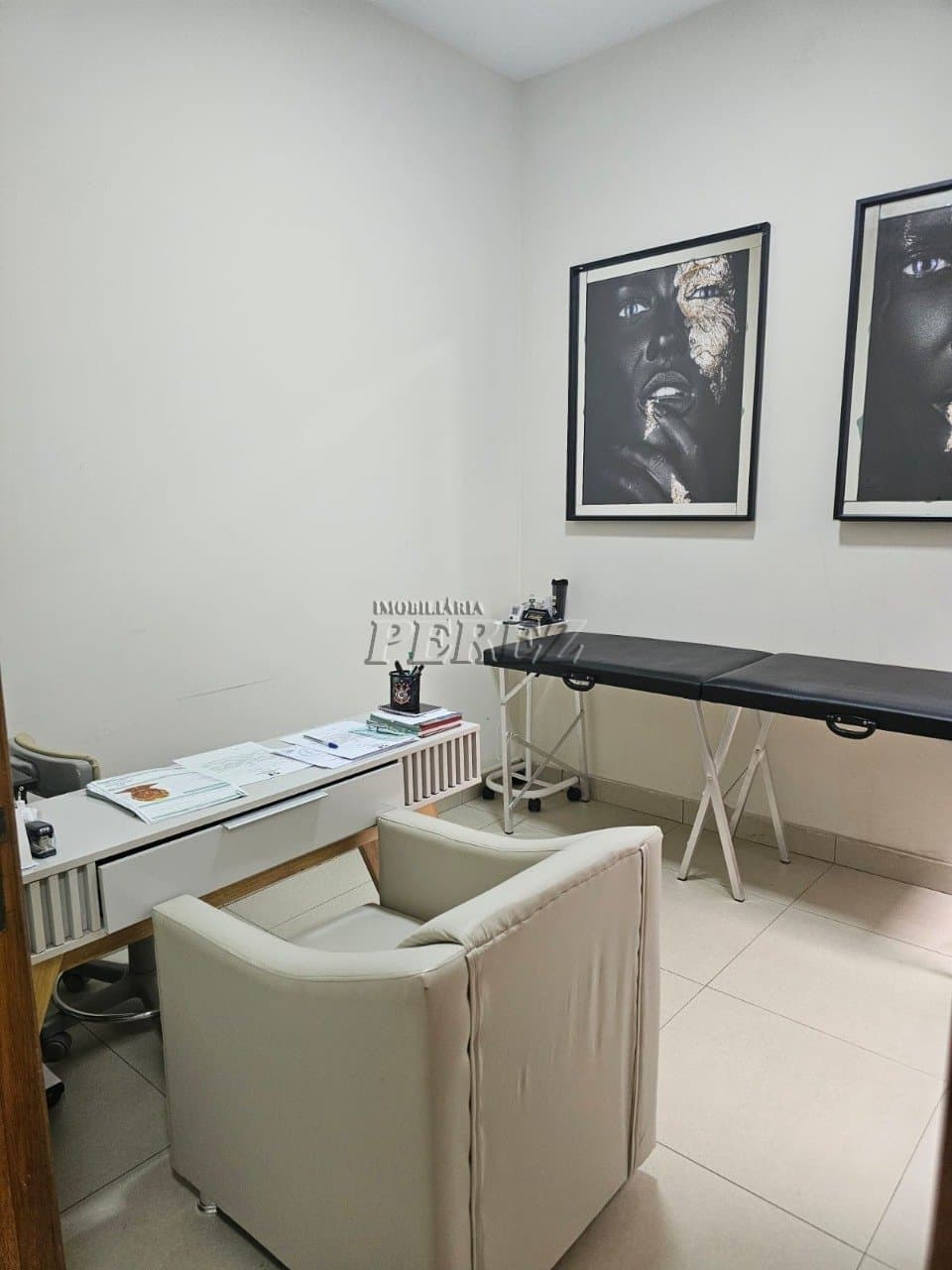 Casa, de 7 quartos, 198.45 m² para alugar no Champagnat - Londrina/PR - Foto 10
