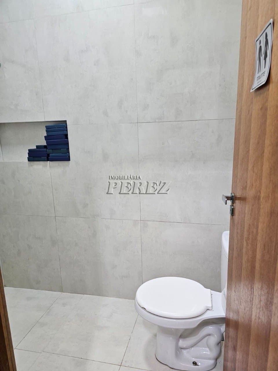 Casa, de 7 quartos, 198.45 m² para alugar no Champagnat - Londrina/PR - Foto 18