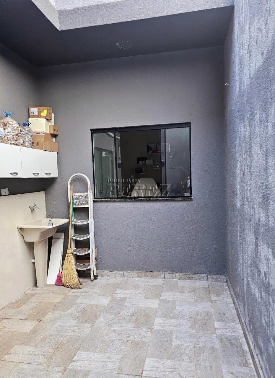 Casa, de 7 quartos, 198.45 m² para alugar no Champagnat - Londrina/PR - Foto 22