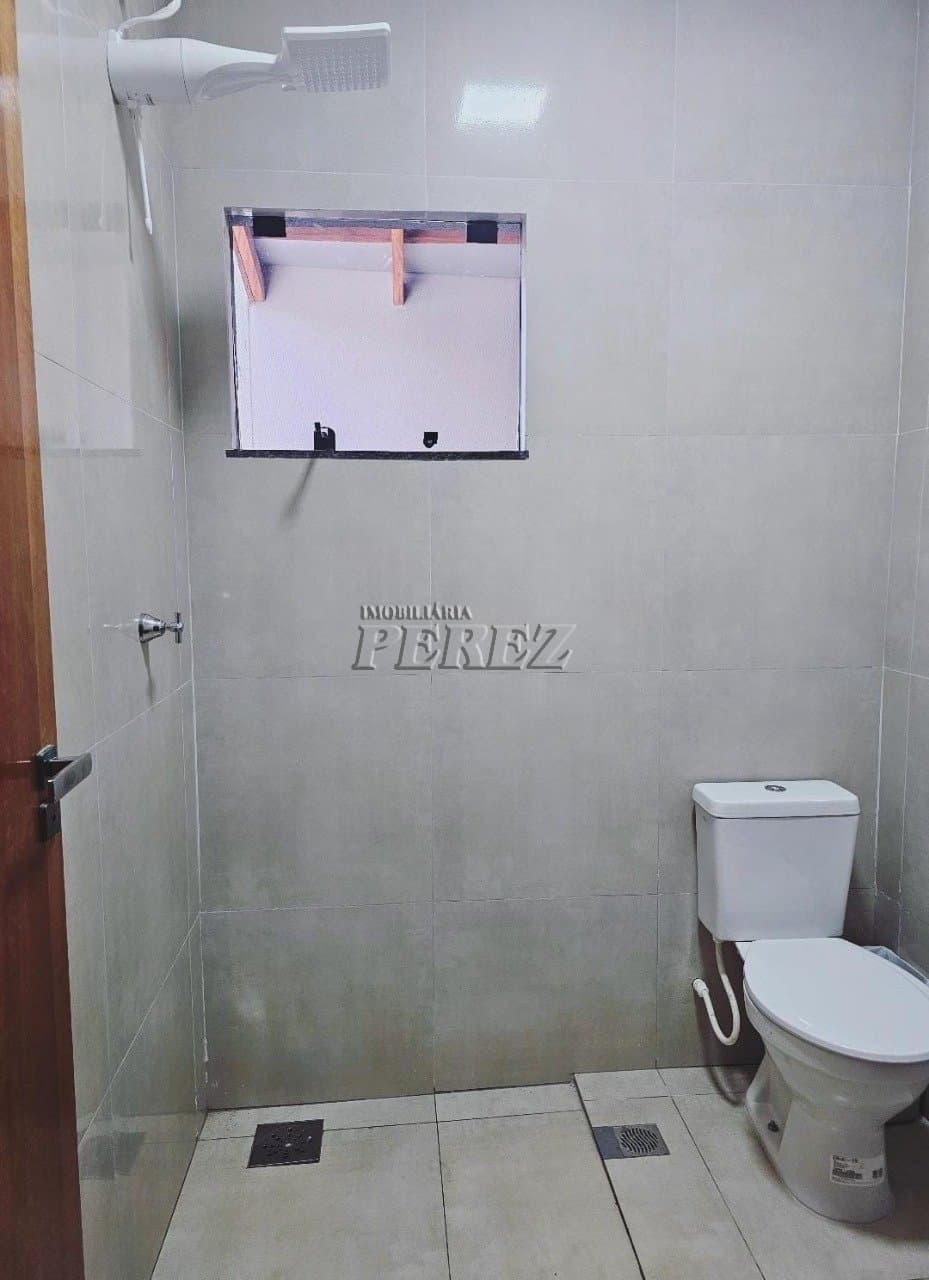 Casa, de 7 quartos, 198.45 m² para alugar no Champagnat - Londrina/PR - Foto 23
