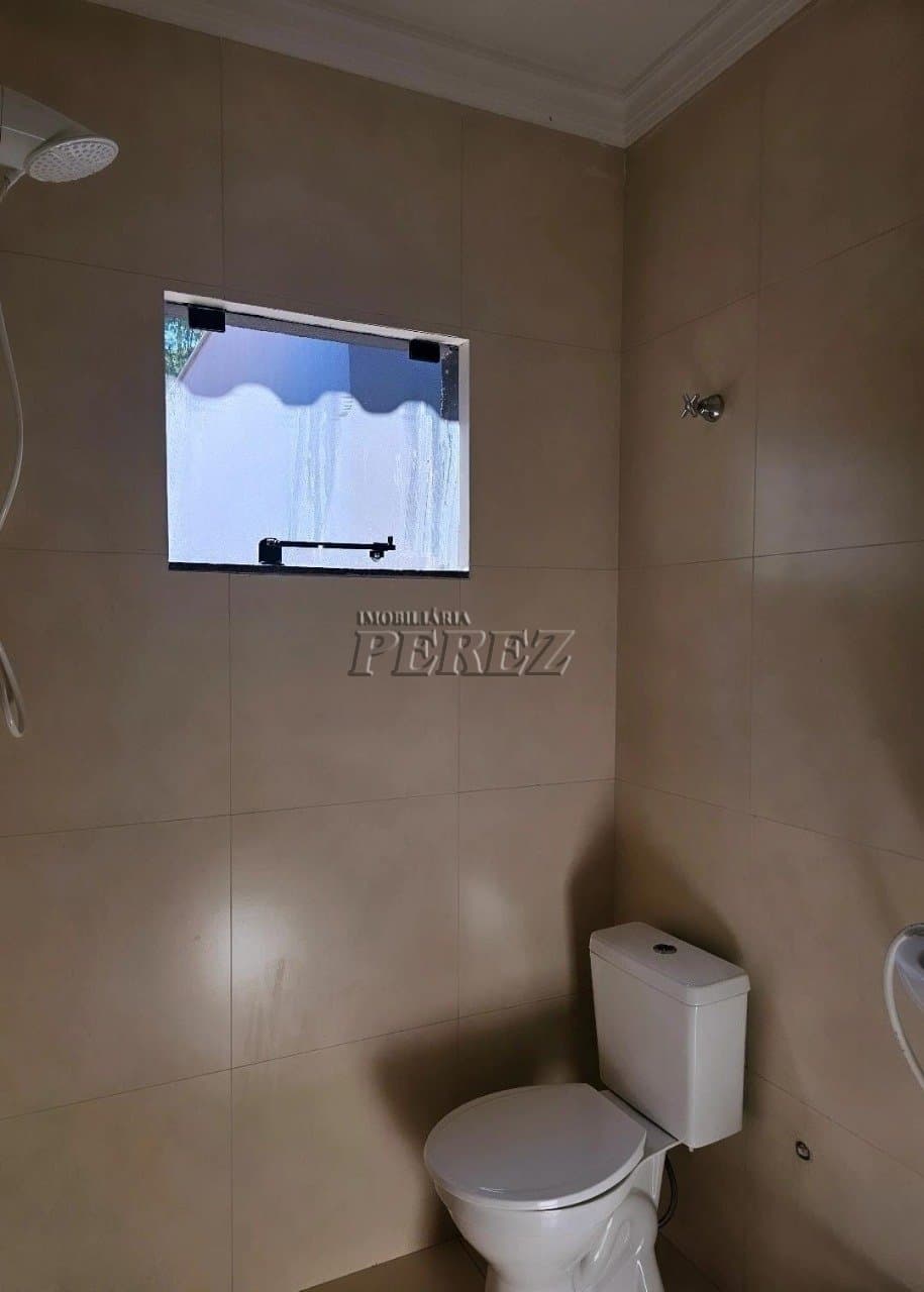 Casa, de 7 quartos, 198.45 m² para alugar no Champagnat - Londrina/PR - Foto 28