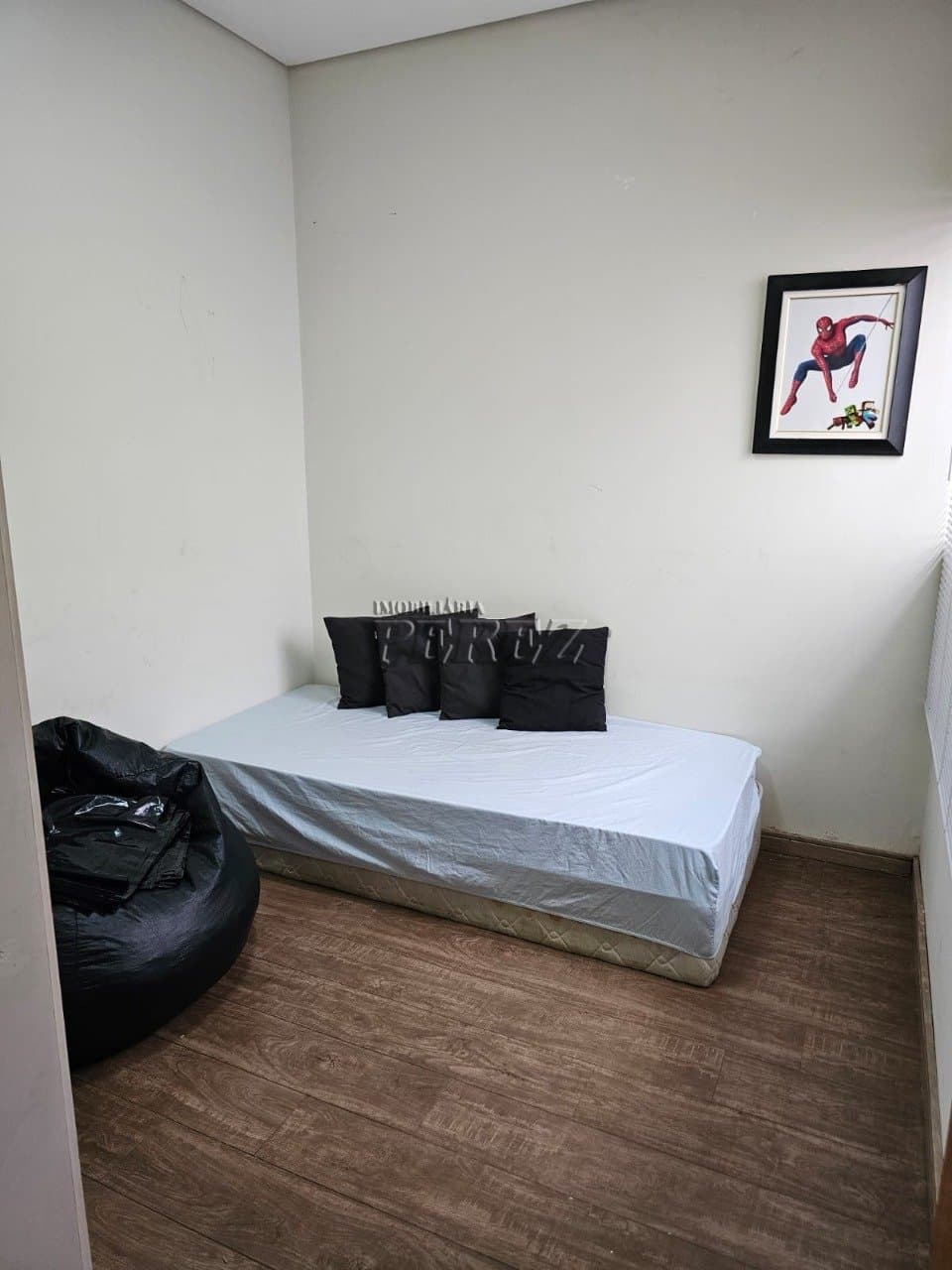 Casa, de 7 quartos, 198.45 m² para alugar no Champagnat - Londrina/PR - Foto 32