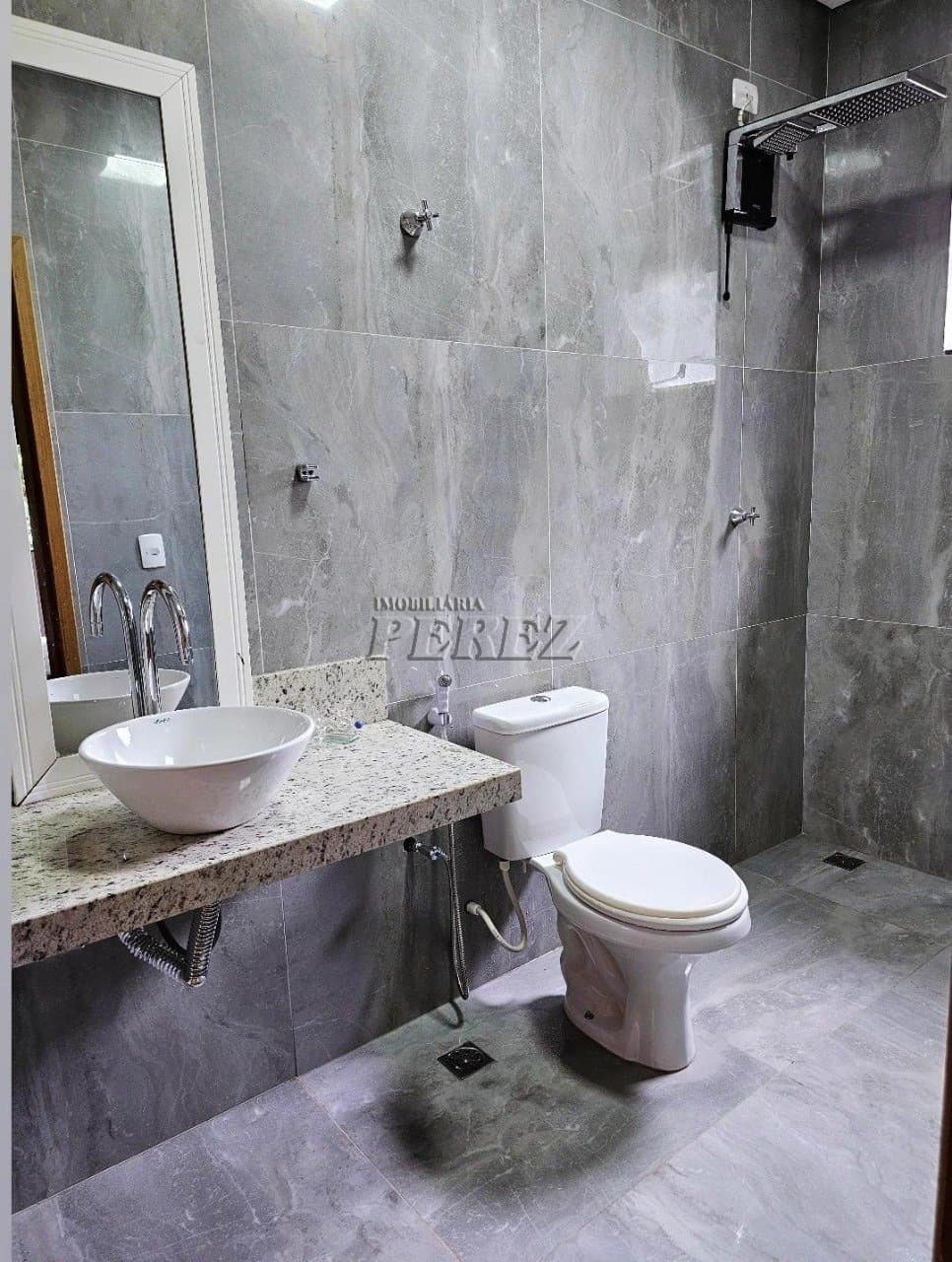 Casa, de 7 quartos, 198.45 m² para alugar no Champagnat - Londrina/PR - Foto 40