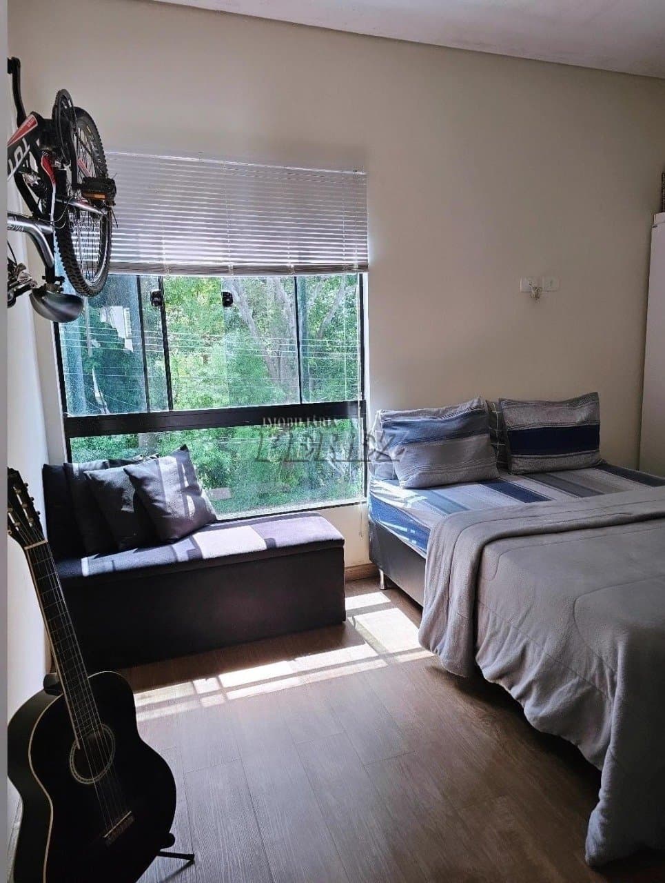 Casa, de 7 quartos, 198.45 m² para alugar no Champagnat - Londrina/PR - Foto 42