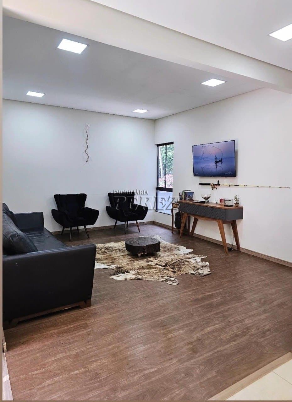 Casa, de 7 quartos, 198.45 m² para alugar no Champagnat - Londrina/PR - Foto 44