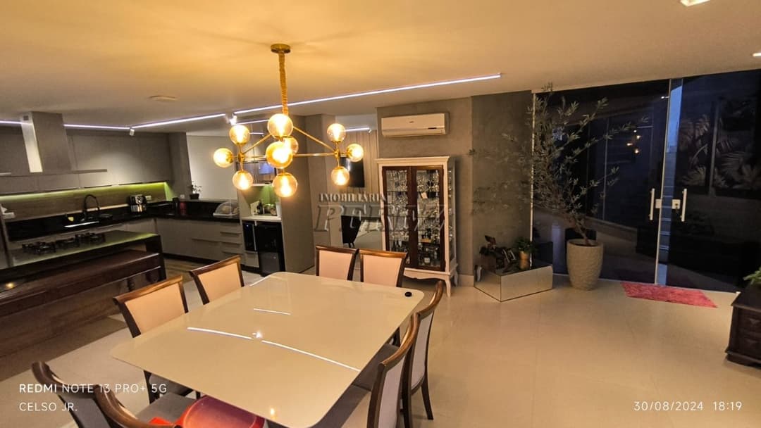 Casa, de 4 quartos, 283.96 m² à venda no Quebec - Londrina/PR - Foto 11