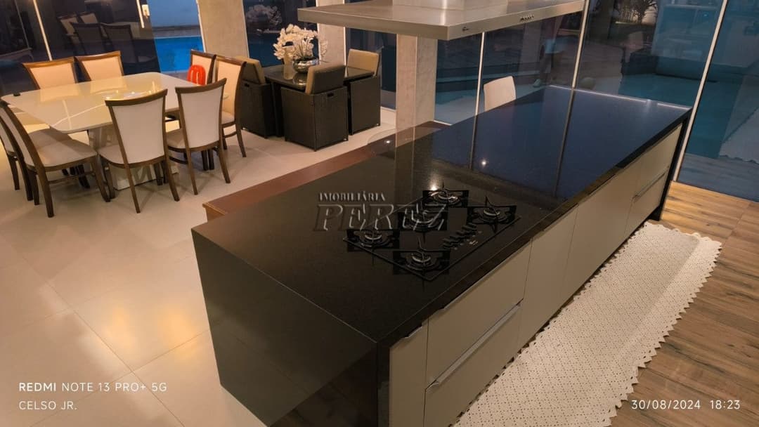 Casa, de 4 quartos, 283.96 m² à venda no Quebec - Londrina/PR - Foto 13