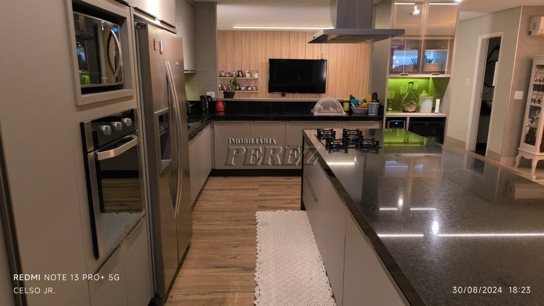 Casa, de 4 quartos, 283.96 m² à venda no Quebec - Londrina/PR - Foto 17