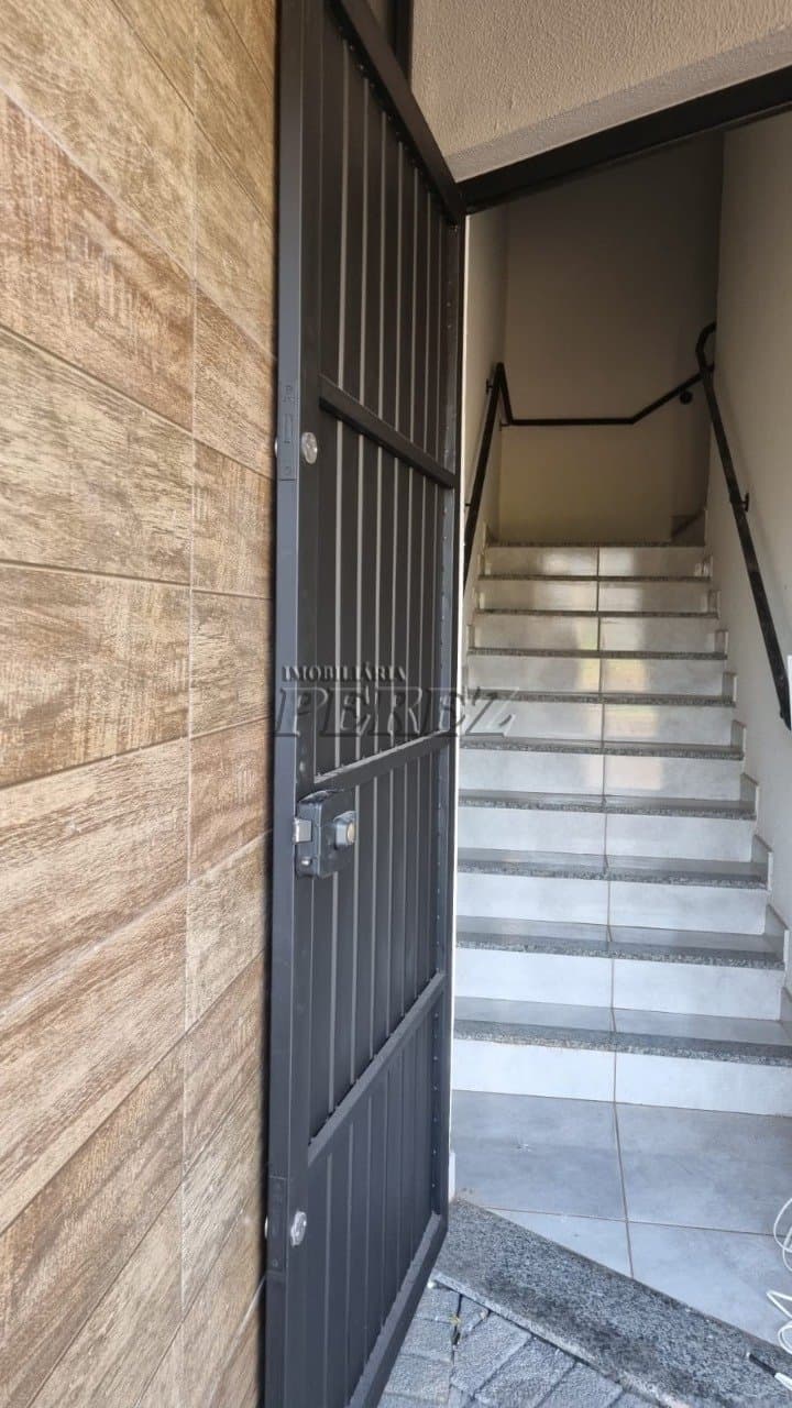 Salas, 39.2 m² para alugar no Jardim Santa Cruz - Londrina/PR - Foto 1