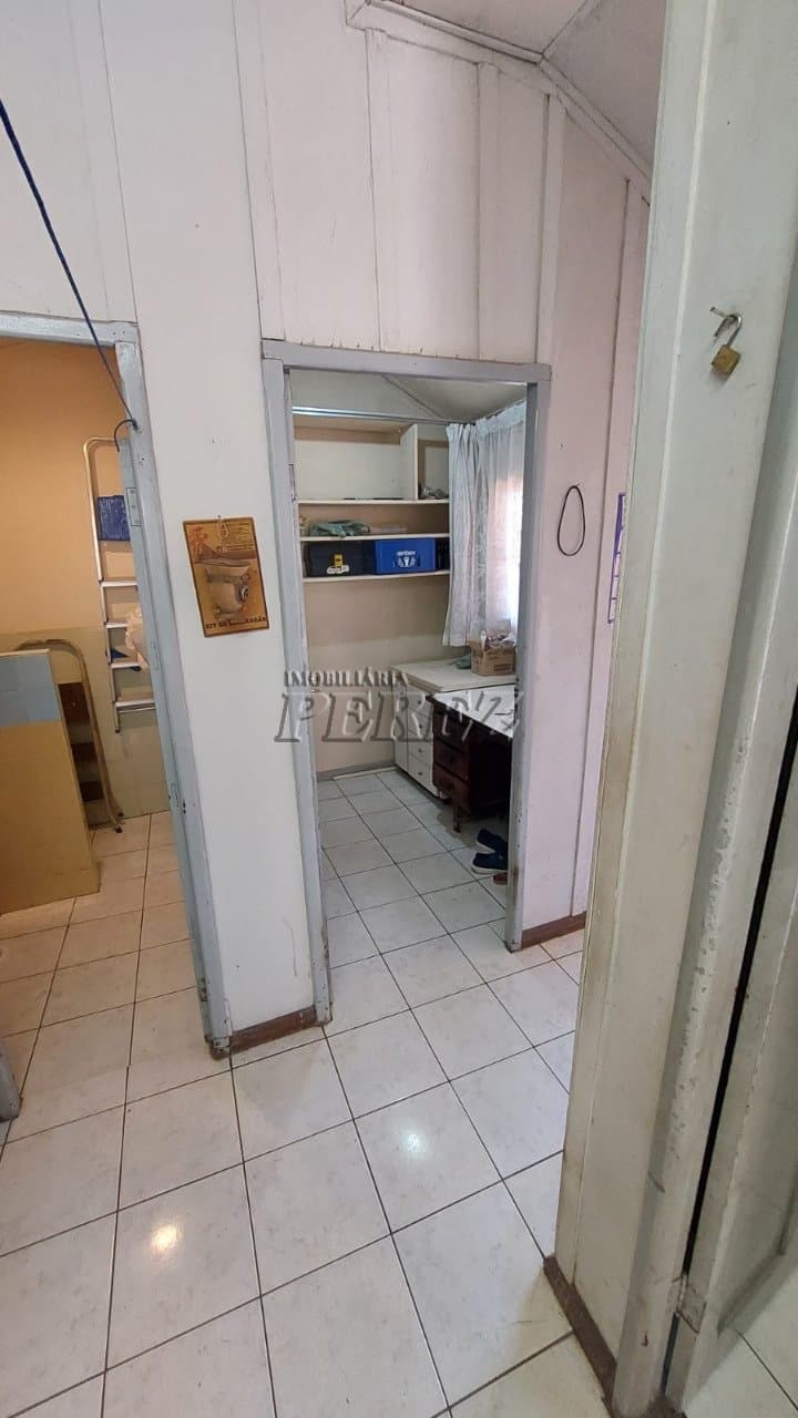 Casa de Madeira à Venda - Rua Paes Leme, Vila Ipiranga - Região Central de Londrina - Foto 9