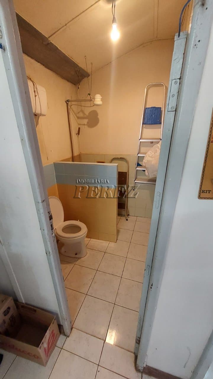 Casa de Madeira à Venda - Rua Paes Leme, Vila Ipiranga - Região Central de Londrina - Foto 17