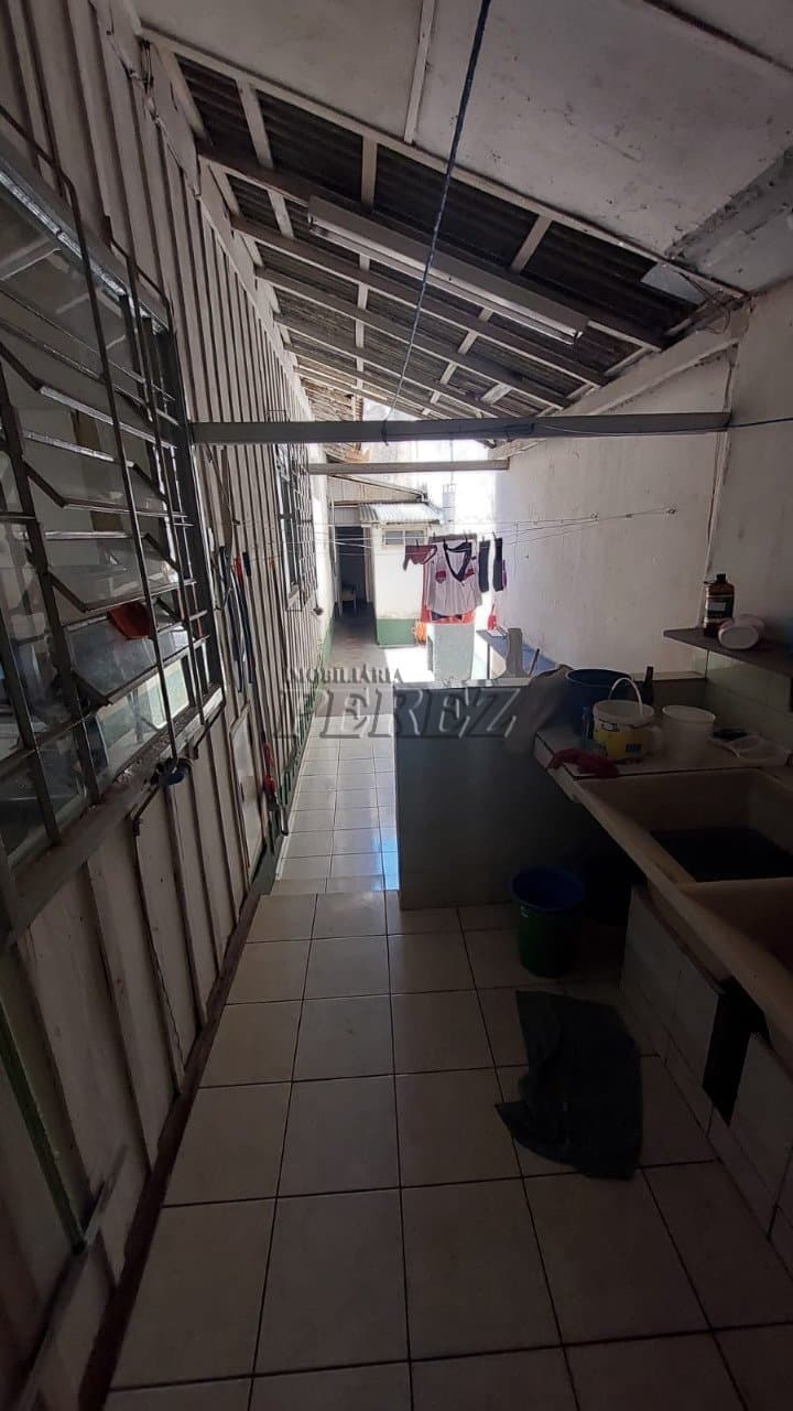 Casa de Madeira à Venda - Rua Paes Leme, Vila Ipiranga - Região Central de Londrina - Foto 18