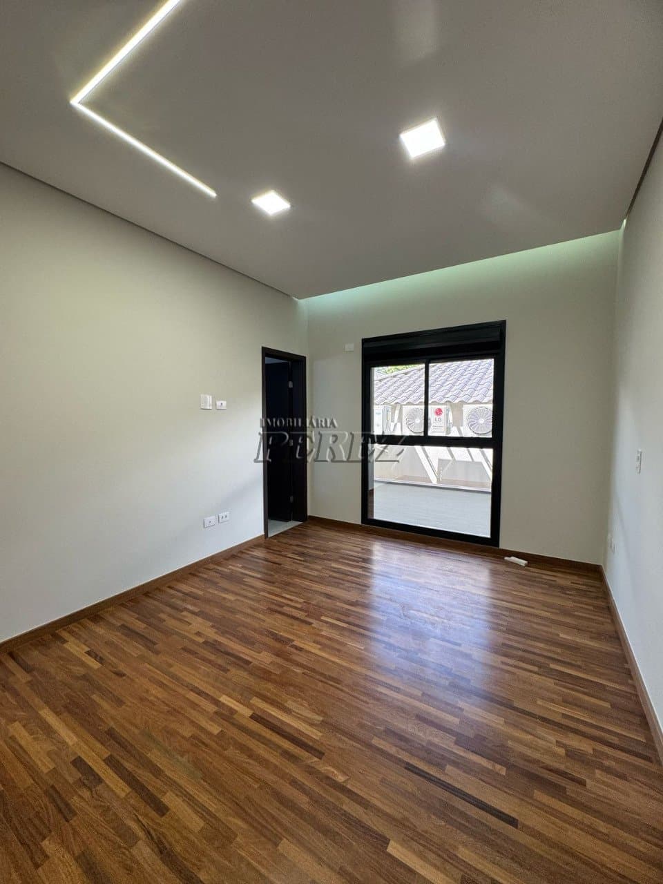 Casa  no Royal Forest, de 4 quartos, 332 m² à venda no Esperança - Londrina/PR - Foto 7