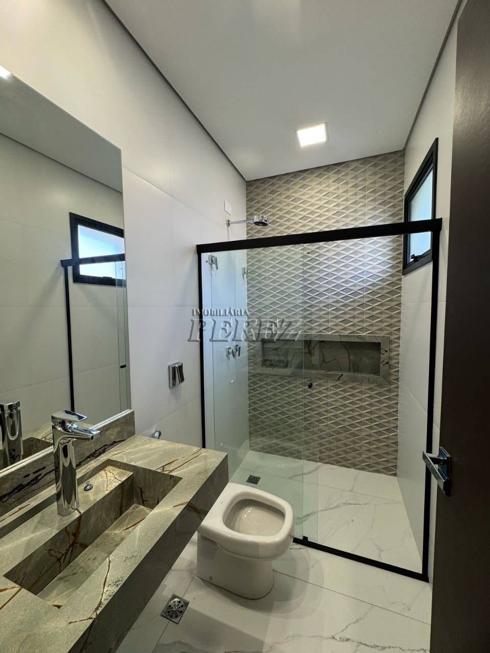Casa  no Royal Forest, de 4 quartos, 332 m² à venda no Esperança - Londrina/PR - Foto 14