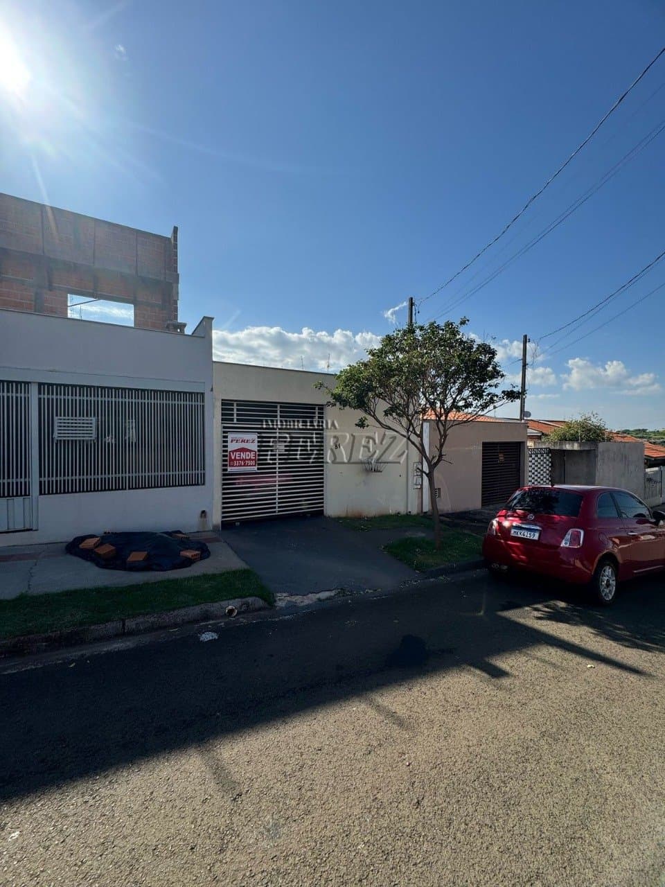 Casa Geminada à Venda - Rua Diaconiza Maria Madalena de Camargo - Jardim Arapongas, Zona Norte de Londrina - Foto 1