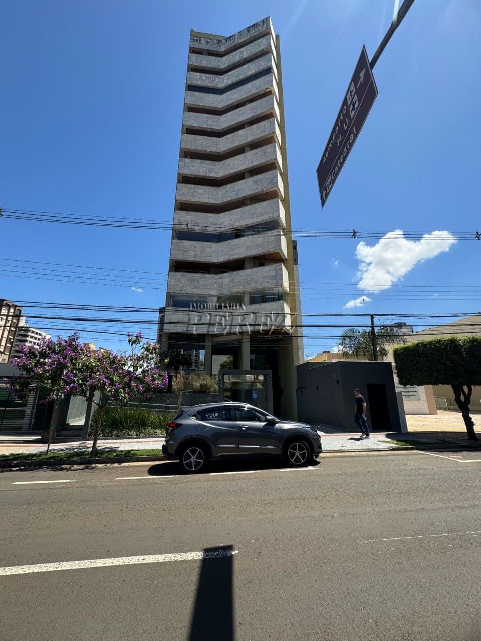 Apartamento no Edifício Residencial Rio De Janeiro, de 3 quartos, 183 m² à venda no Centro - Londrina/PR - Foto 1
