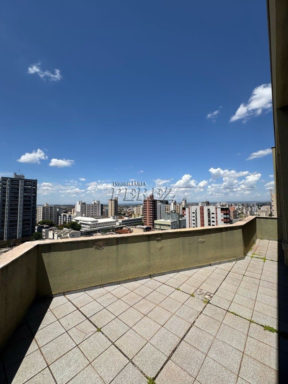 Apartamento no Edifício Residencial Rio De Janeiro, de 3 quartos, 183 m² à venda no Centro - Londrina/PR - Foto 30