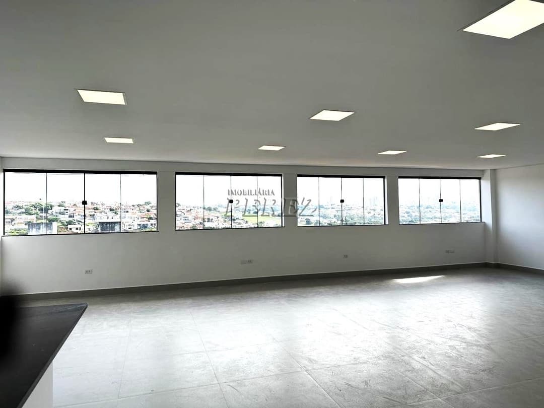 Galpão, 420 m² para alugar no Portal De Versalhes 1 - Londrina/PR - Foto 15